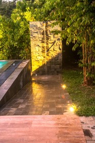Hotel Garcinia Leaf