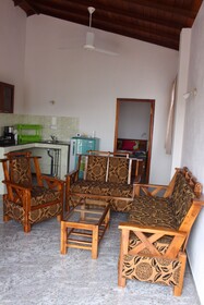 SLG Villa Hikkaduwa