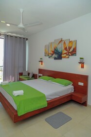 Travellers Hotel Hikkaduwa