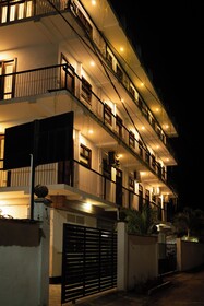 Travellers Hotel Hikkaduwa