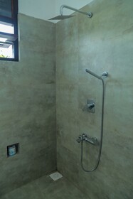 Travellers Hotel Hikkaduwa