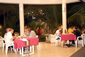 Oasey Beach Hotel