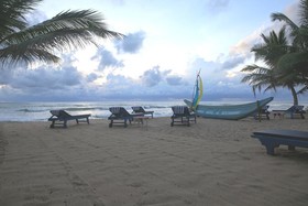 Oasey Beach Hotel