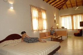 Oasey Beach Hotel