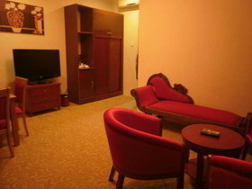 Tilko Jaffna City Hotel