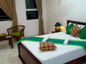 Green Tulip Hotel