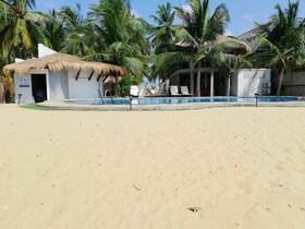 Seth Dev Lagoon Chalets