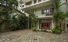 Amanda Hills