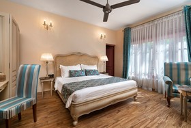 Clove Villa