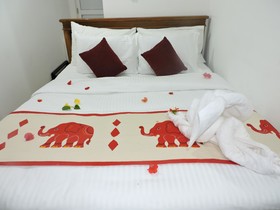 Cool Inn Tourist Lodge