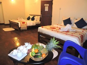 Cool Inn Tourist Lodge