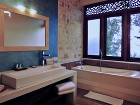 Galavilla Boutique Hotel & Spa