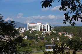 Grand Kandyan Hotel
