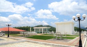 Grand Kandyan Hotel