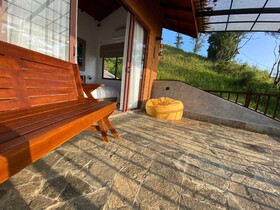 Hanthana Eco Lodge