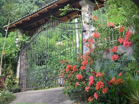 Hillside Holiday Home