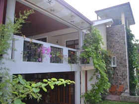 Hillside Holiday Home