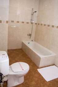 Hotel Lakefield