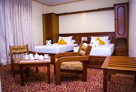 Hotel Lakefield