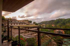 Janora Hills