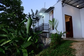Kandy Hill Villa