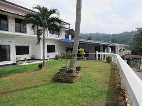 Kings Leisure Residence