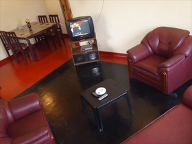 Kundasale Holiday Home