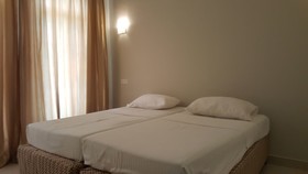 Lake View Rest