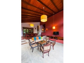 Nisala Villa