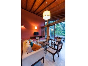 Nisala Villa