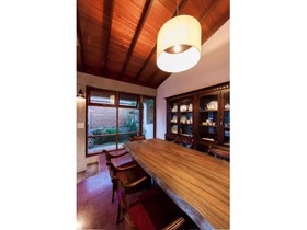 Nisala Villa