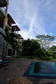 Randholee Resort & Spa