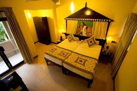 Randholee Resort & Spa