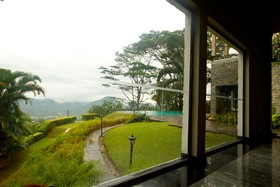 Randholee Resort & Spa