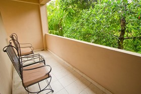 Randholee Resort & Spa