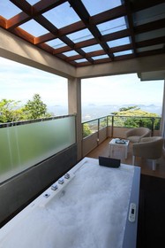 Randholee Resort & Spa