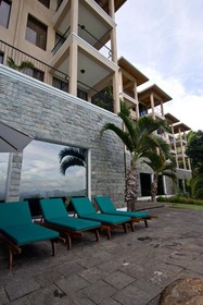 Randholee Resort & Spa