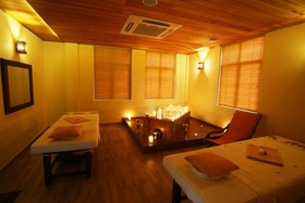 Randholee Resort & Spa
