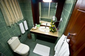 Randholee Resort & Spa