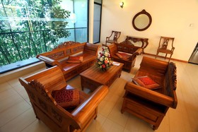 Randholee Resort & Spa