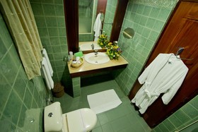 Randholee Resort & Spa