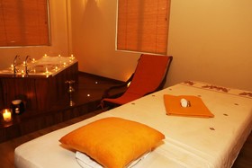 Randholee Resort & Spa