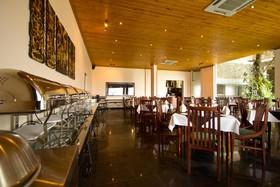 Randholee Resort & Spa