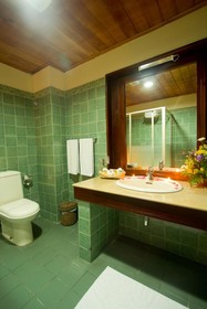 Randholee Resort & Spa