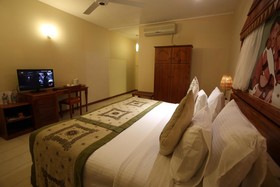 Randholee Resort & Spa