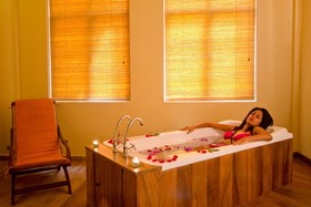 Randholee Resort & Spa