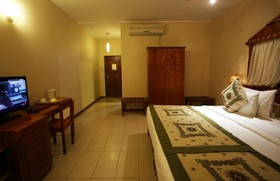 Randholee Resort & Spa