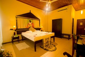 Randholee Resort & Spa