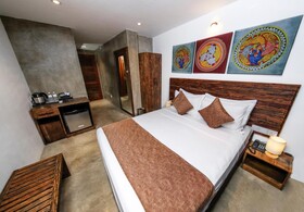 Selene City Hotel
