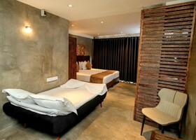 Selene City Hotel